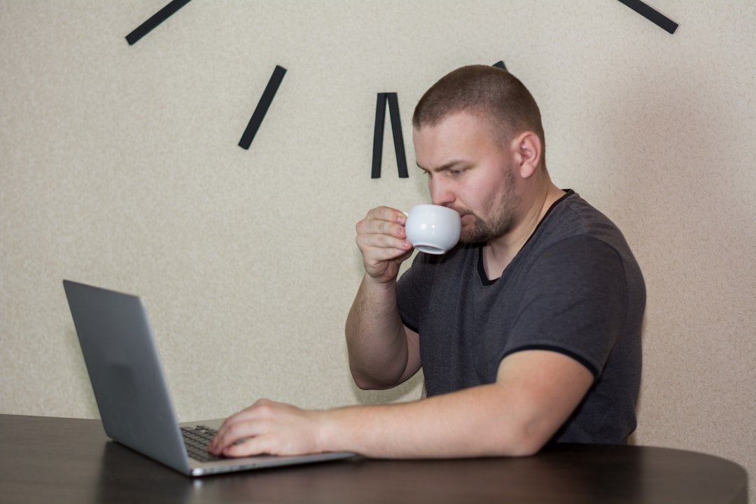 A male individual using Salesforce's relationship mapping feature to enhance effective relationship management