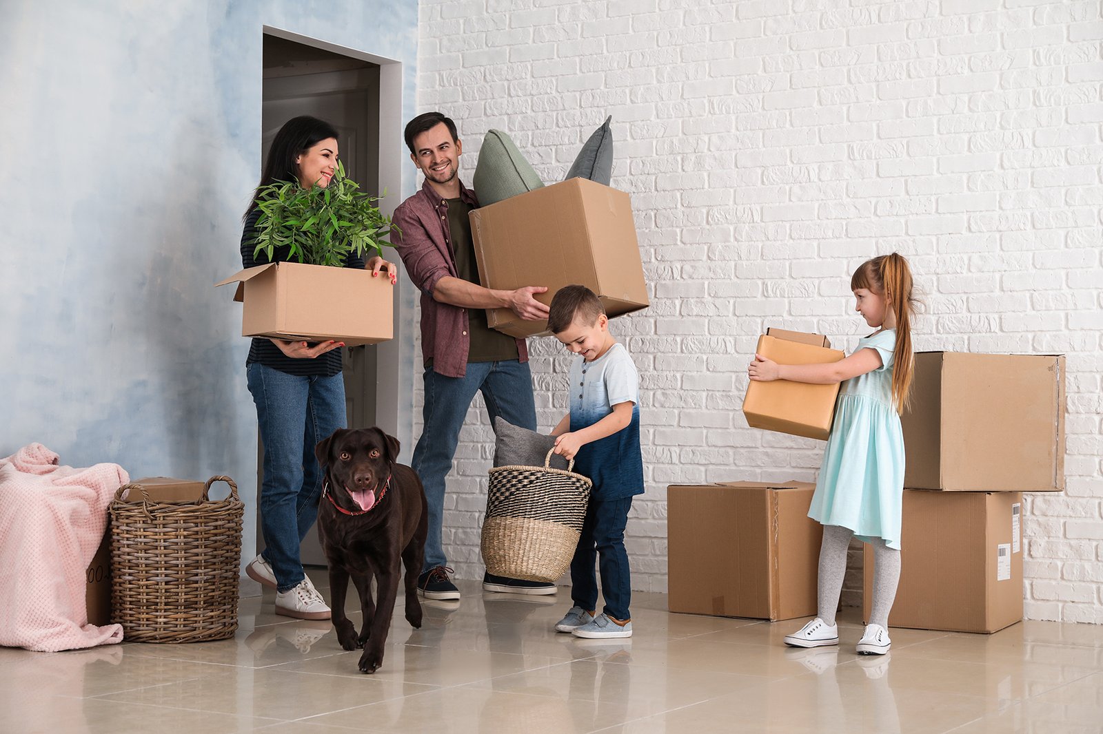 How Relocating with Family Can Strengthen Your Bond